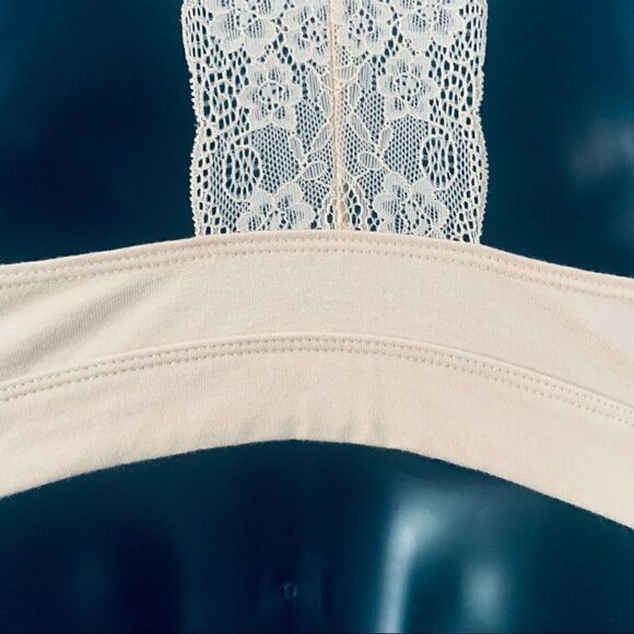 Maidenform girls nude bralette. Size XL - Picture 8 of 11